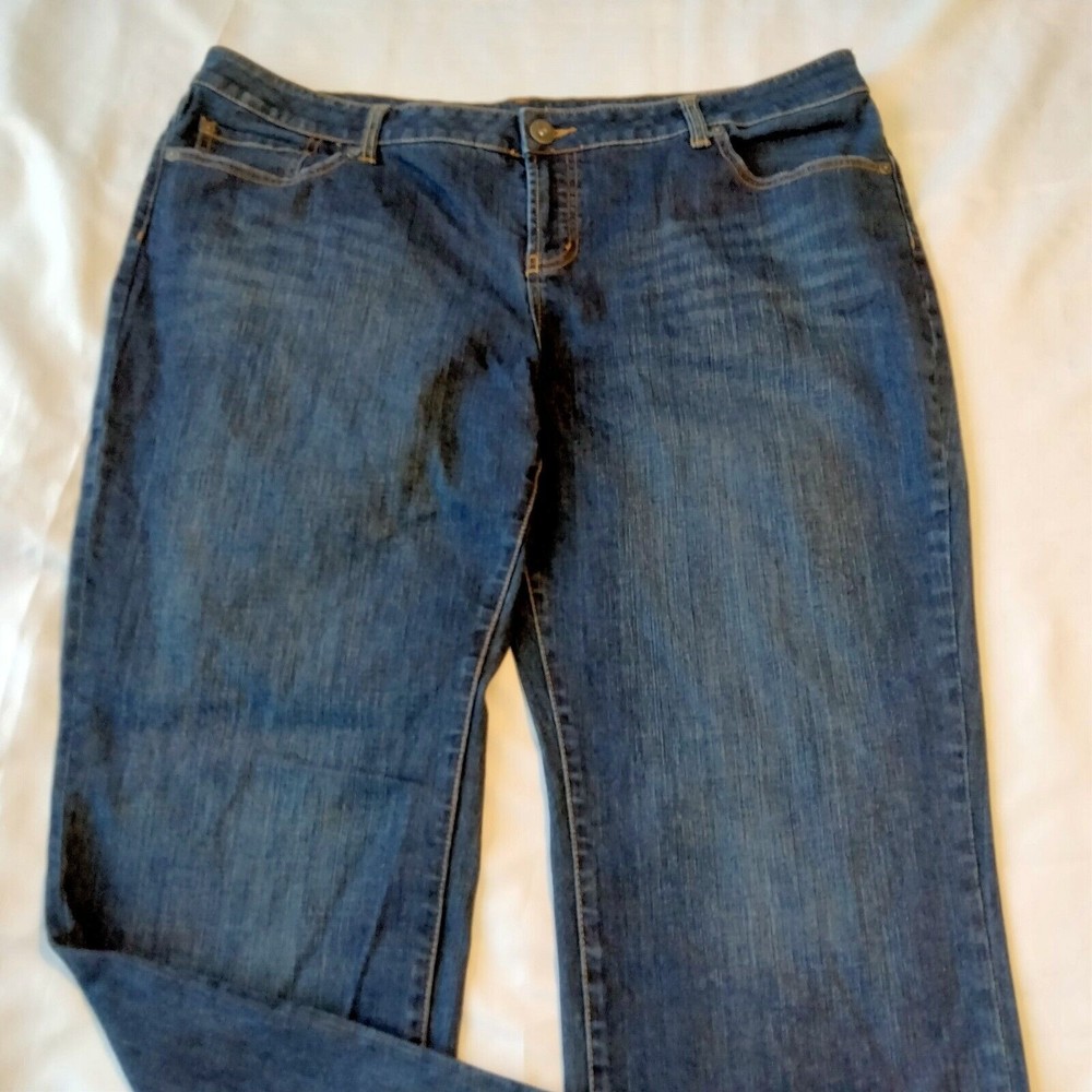 Boot Jeans - Picture 6 of 10